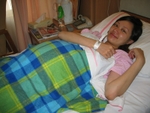 Hidden inside my Mom 
出世前45分鐘