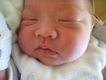 some baby hair on my face
塊面仲有小小胎毛